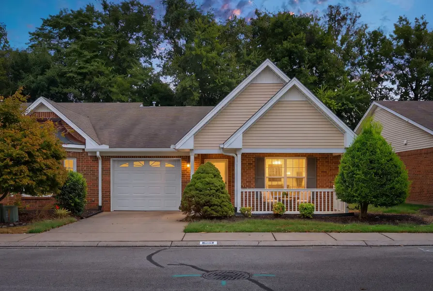 404 Forest Glen Circle, Murfreesboro, TN 37128