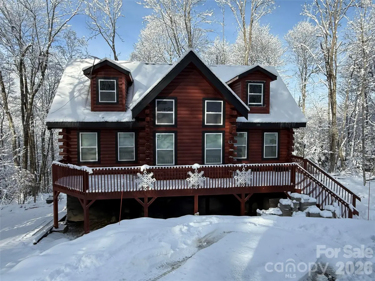 133 Greenbriar RD, Beech Mountain, NC 28604