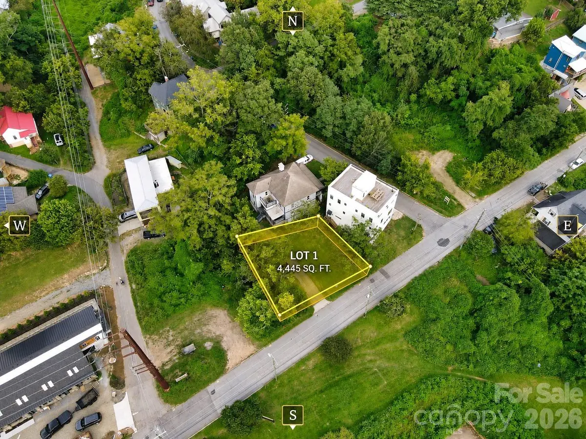 20 Roberts ST, Asheville, NC 28801