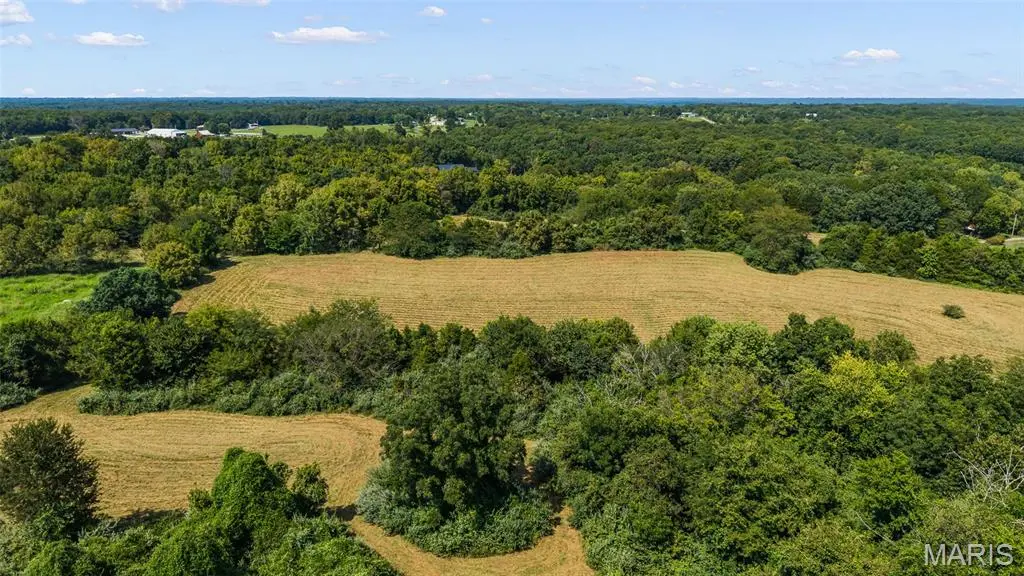 0 TRACT 6 5.57 AC STATE ROAD AA, Holts Summit, MO 65043