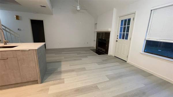 1300 Lauretta Wood DR, Cedar Park, TX 78613