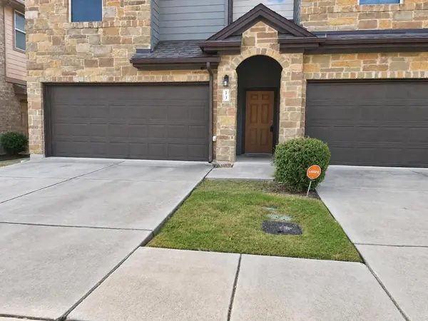 1001 Zodiac LN #13, Round Rock, TX 78665
