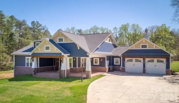 1655 Antioch RD, Morganton, NC 28655