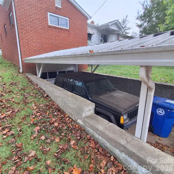 48 Westgate RD, Asheville, NC 28806