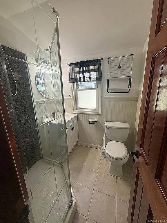 584 8th ST, West Hempstead, NY 11552