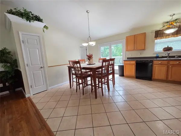 8144 S Slope DR, Dittmer, MO 63023