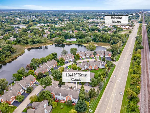 1024 N Earls CT, Palatine, IL 60067