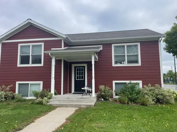 908 NW 1st AVE, Grand Rapids, MN 55744