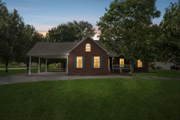 759 Rock Springs Rd, Castalian Springs, TN 37031