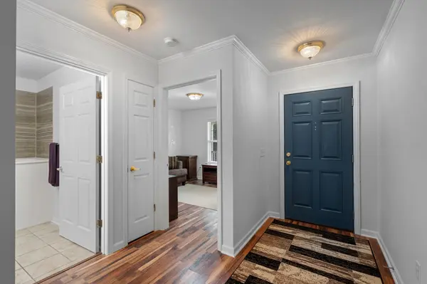 404 Forest Glen Circle, Murfreesboro, TN 37128