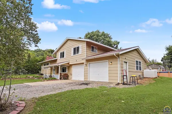 6734 Lincoln, Oskaloosa, KS 66006