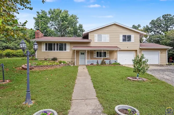 6734 Lincoln, Oskaloosa, KS 66006