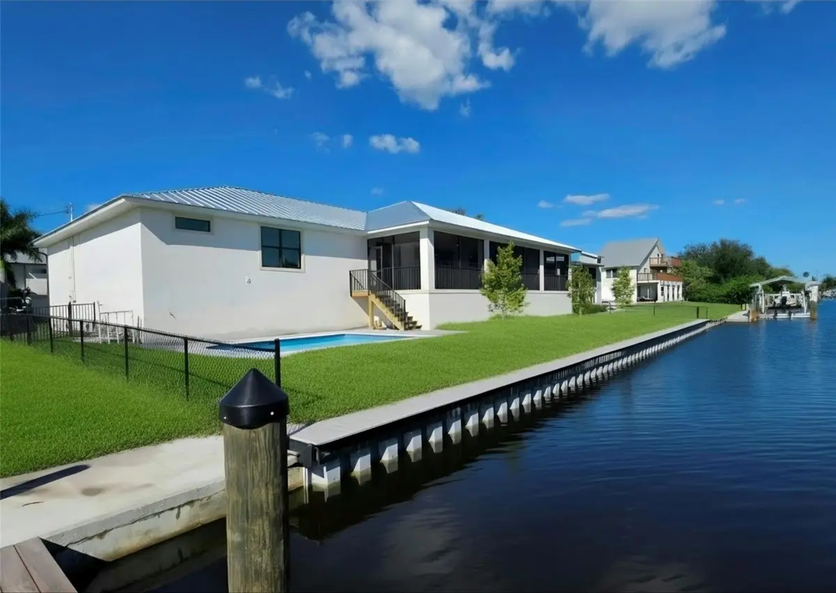 24317 TREASURE ISLAND BLVD, Punta Gorda, FL 33955