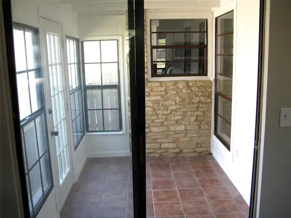 504 Greenway DR, Pflugerville, TX 78660