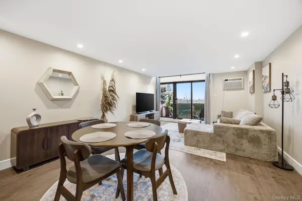 84-62 Austin ST #C3, Kew Gardens, NY 11415