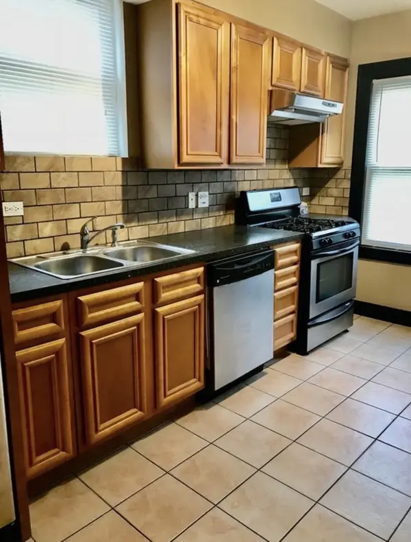 6642 S Troy ST #2S, Chicago, IL 60629