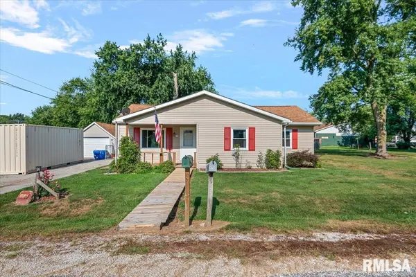 452 ELDER AVE, Palmyra, IL 62674