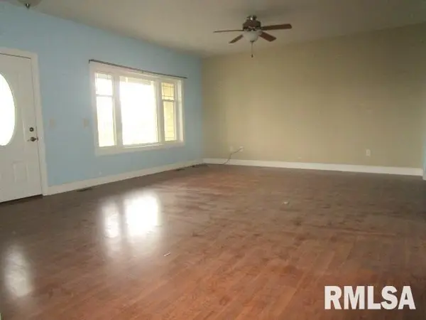 1308 MEADOWLARK LN, Macomb, IL 61455