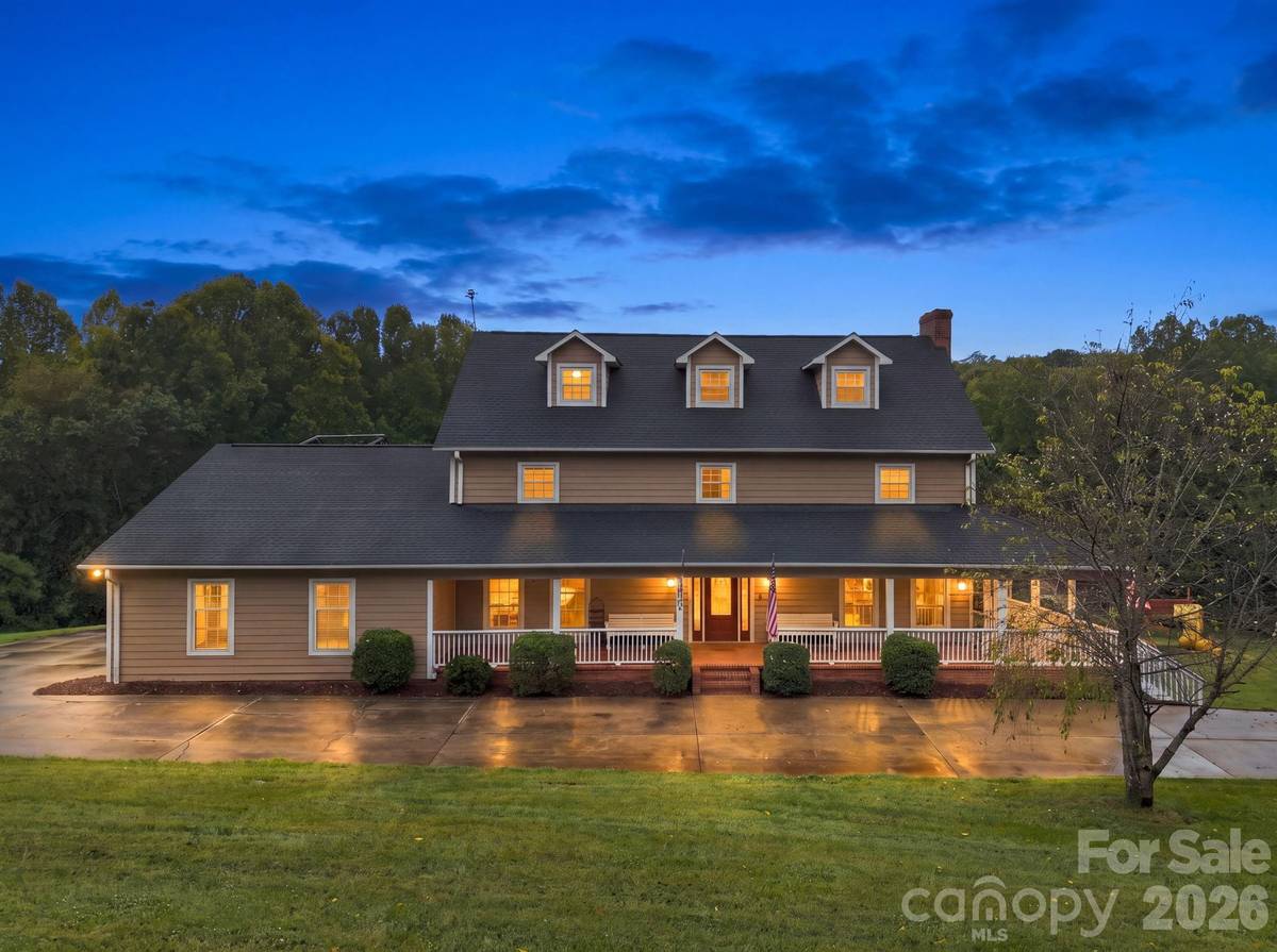 1345 Shirebourn None, Hickory, NC 28602