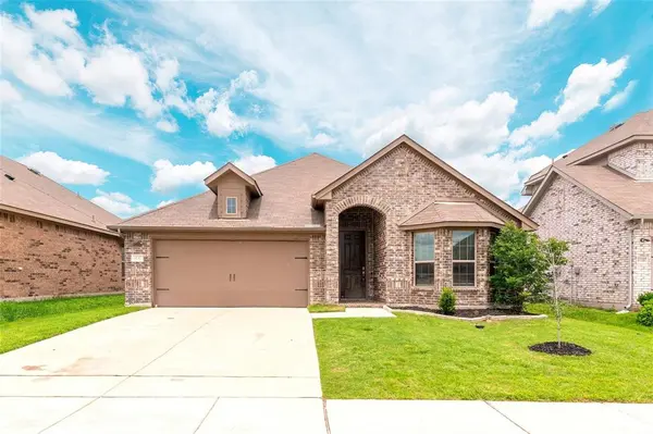 4142 Perch Drive, Forney, TX 75126