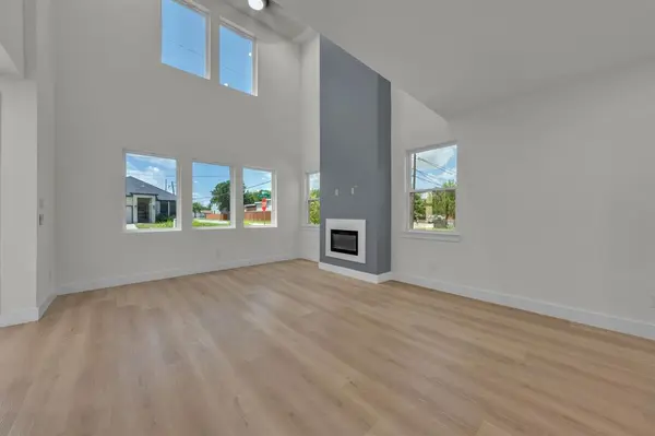 3639 Pueblo Street, Dallas, TX 75212