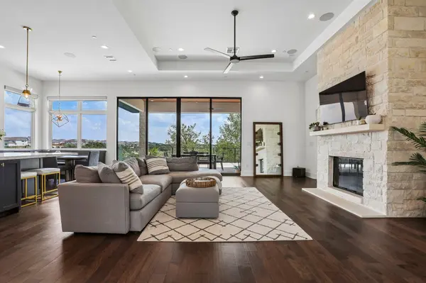 7309 Davenport Divide RD, Austin, TX 78738
