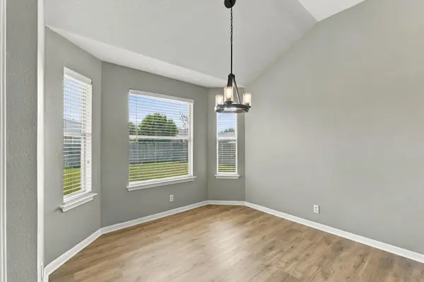 100 Lightfoot CT, Hutto, TX 78634