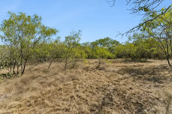 200 Armstrong RD, Lockhart, TX 78644