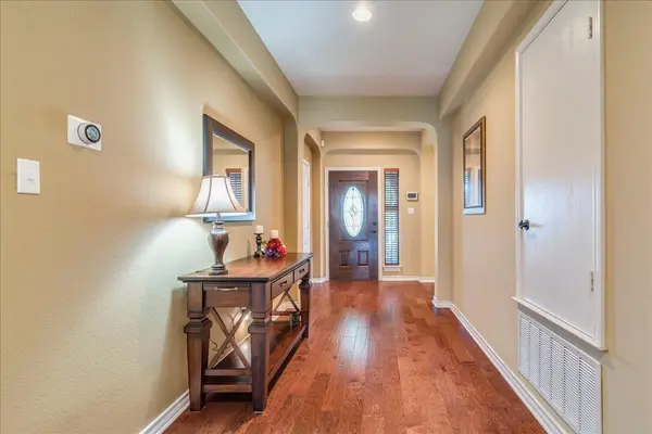 416 Hogg Pecan PASS, Austin, TX 78748