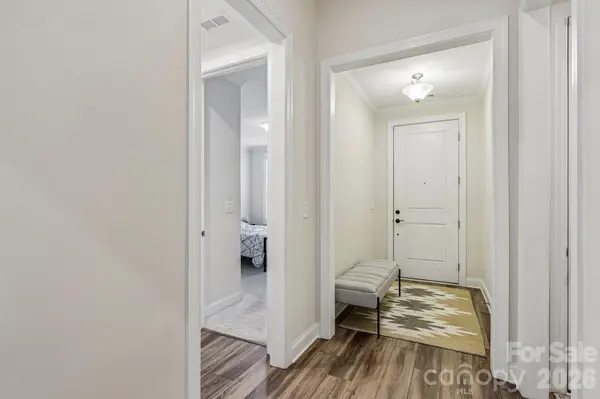 10400 Superb LN, Charlotte, NC 28215