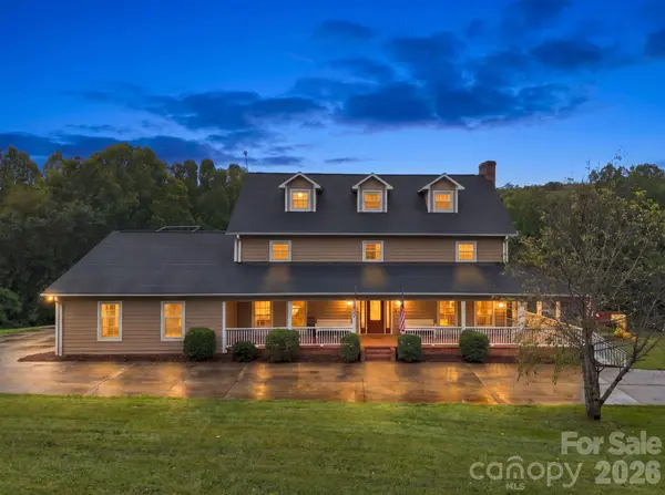 1345 Shirebourn None, Hickory, NC 28602