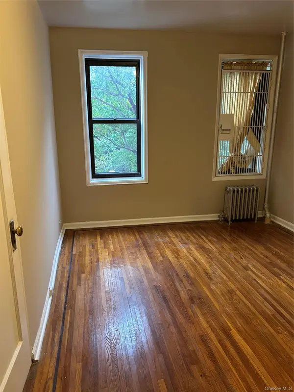 758 Brady Court #214, Bronx, NY 10462