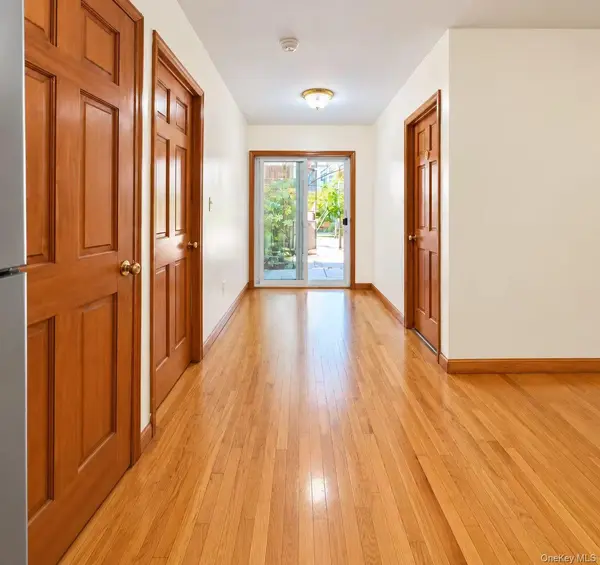 104-61 38th AVE #1B, Corona, NY 11368