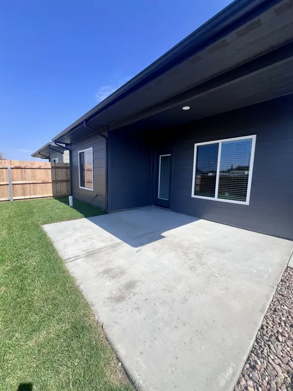 5165 N Sweetwater Road, Maize, KS 67101