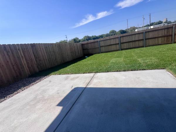 5165 N Sweetwater Road, Maize, KS 67101