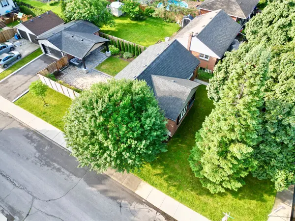 121 West 23rd ST, Hamilton, ON L9C 4V6