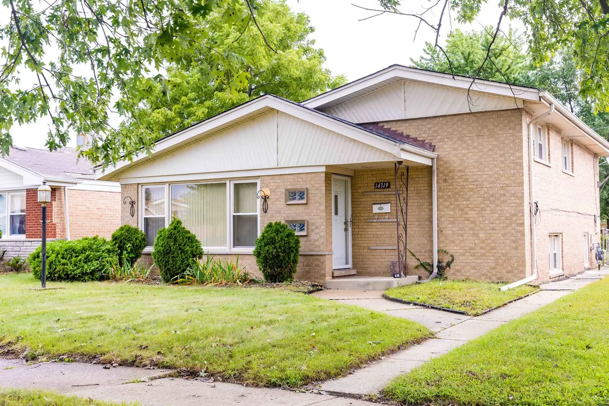 14319 Kenwood AVE, Dolton, IL 60419