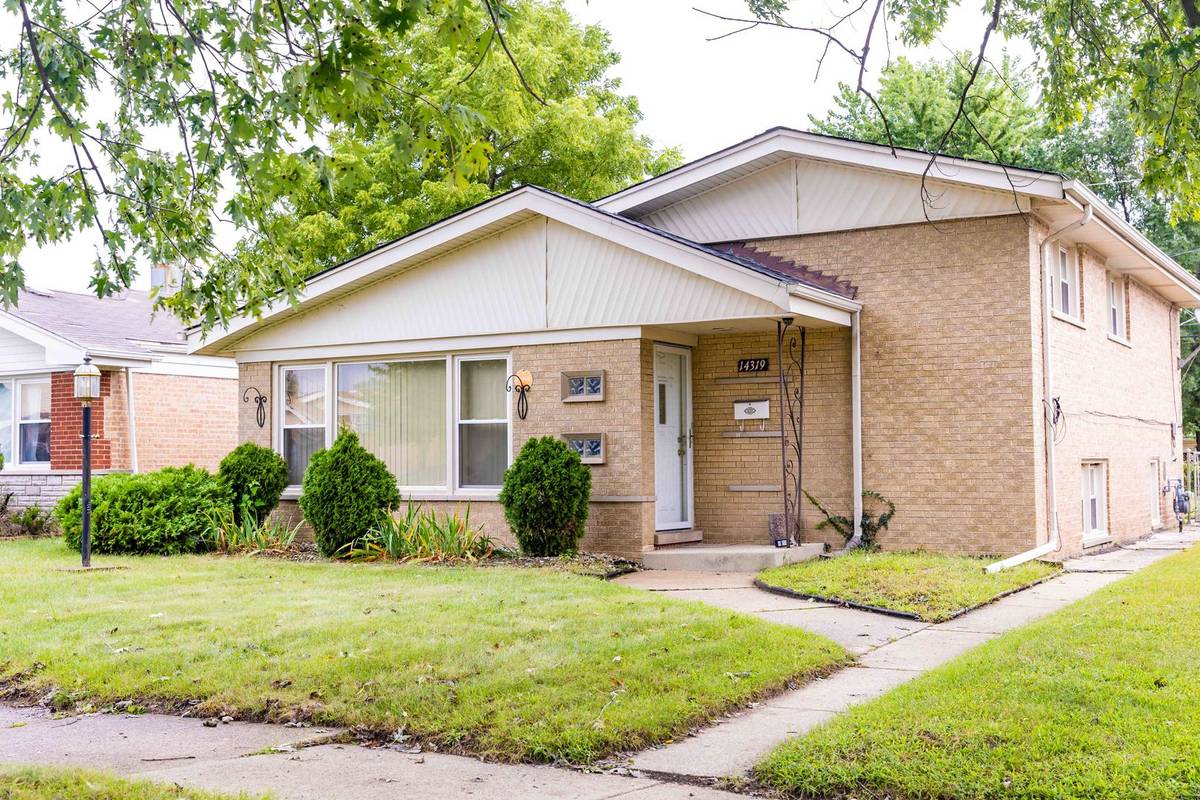 14319 Kenwood AVE, Dolton, IL 60419