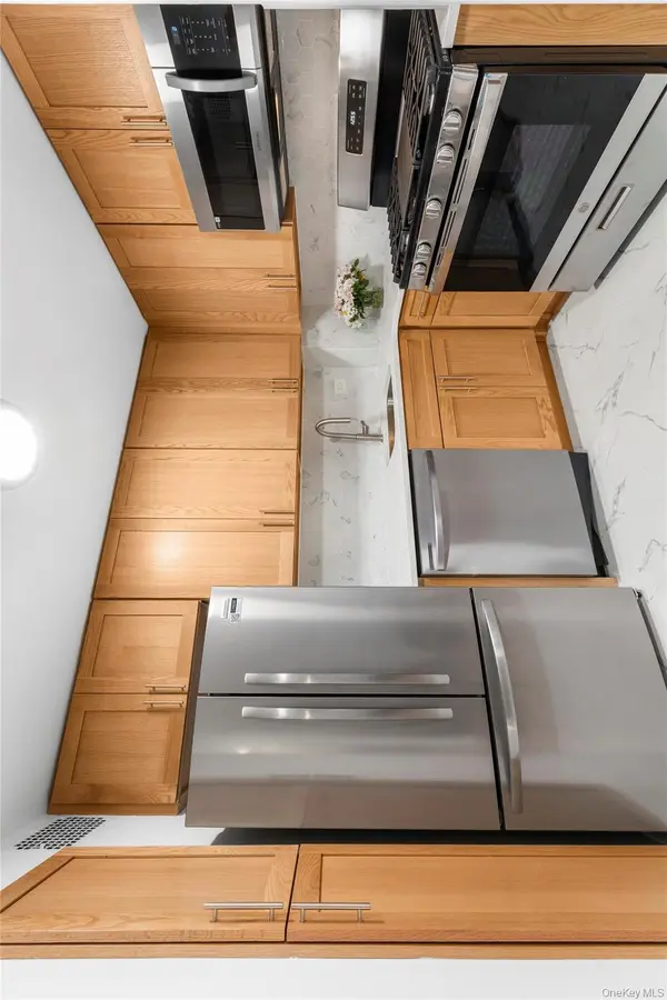 37-31 73rd Street ST #7U, Jackson Heights, NY 11372