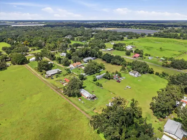 7214 BROKEN OAK DR, Dover, FL 33527