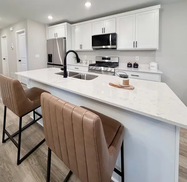 7077 Kittredge LN NE, Otsego, MN 55301