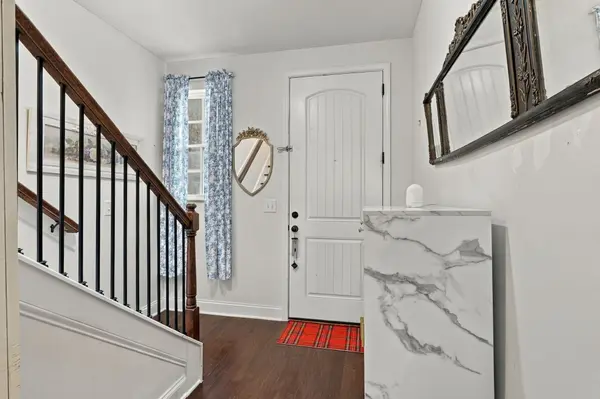 1990 Newark Ln, Thompsons Station, TN 37179