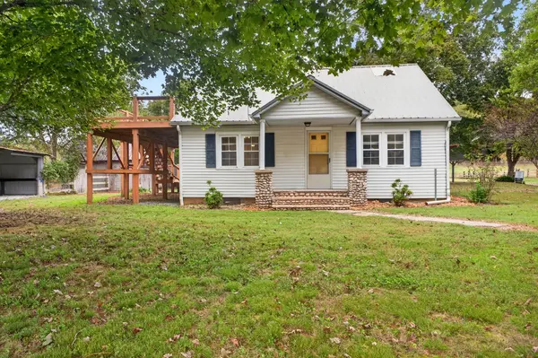 749 McNichols Rd, Cadiz, KY 42211