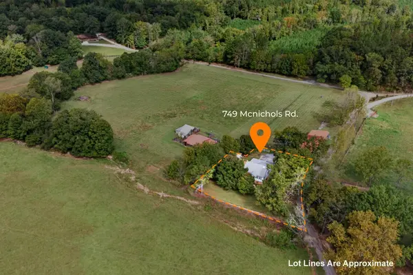 749 McNichols Rd, Cadiz, KY 42211