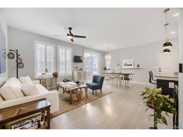 21855 E Radcliff, Aurora, CO 80015