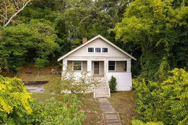 107 S Seminole Drive, Chattanooga, TN 37411