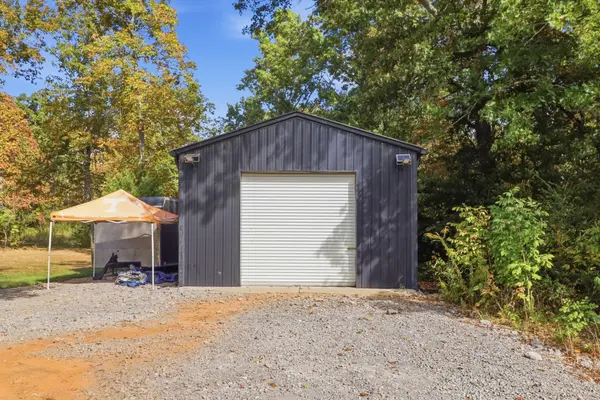 2001 Smith Hall Rd, Murfreesboro, TN 37130