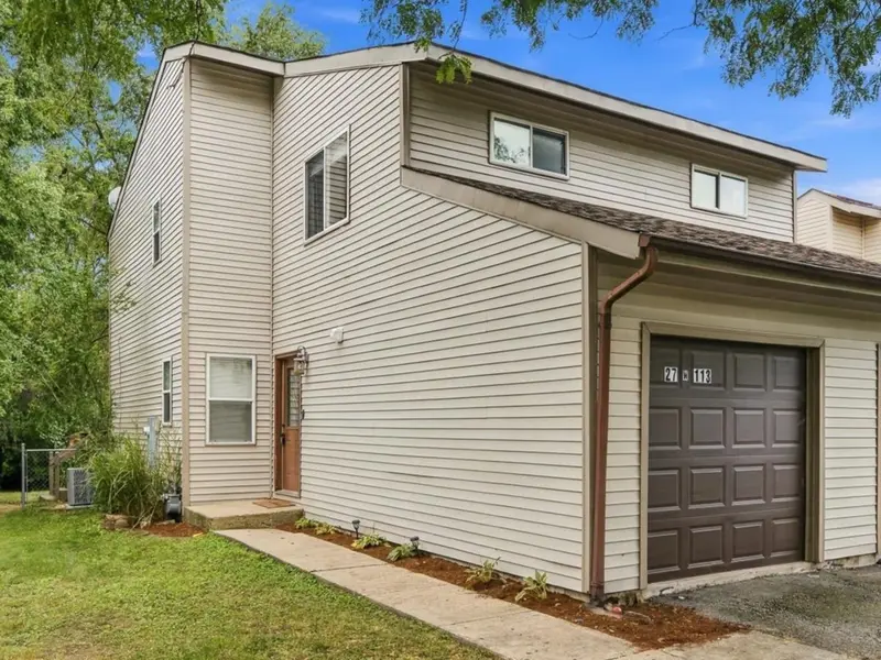 27W113 Cooley AVE, Winfield, IL 60190