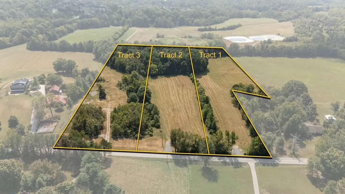 2 Osburn Rd, Arrington, TN 37014