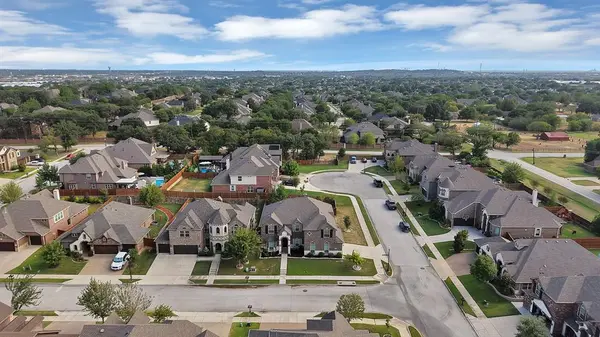 5100 Windstone Drive, Fort Worth, TX 76244